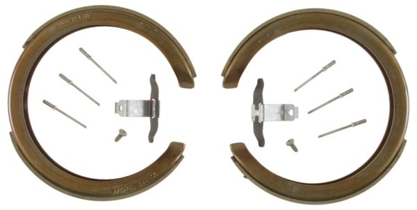 Bendix Premium Rear Drum Brake Shoe Set for Daewoo Leganza 2002 1999, Nubira 2002 1999, Hyundai Sonata 2015, Tucson 2016, Kia Cadenza, Optima 2016, Sportage, Sportage 2015, Mitsubishi Diamante (BN882)